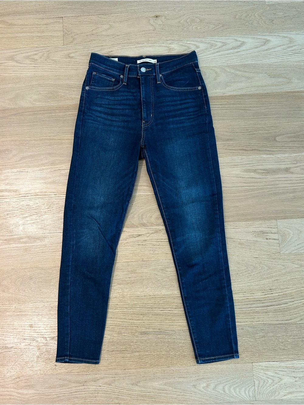 Levi's Women's Dark Indigo Skinny High-Rise Jeans